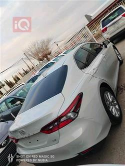 تۆیۆتا کامری